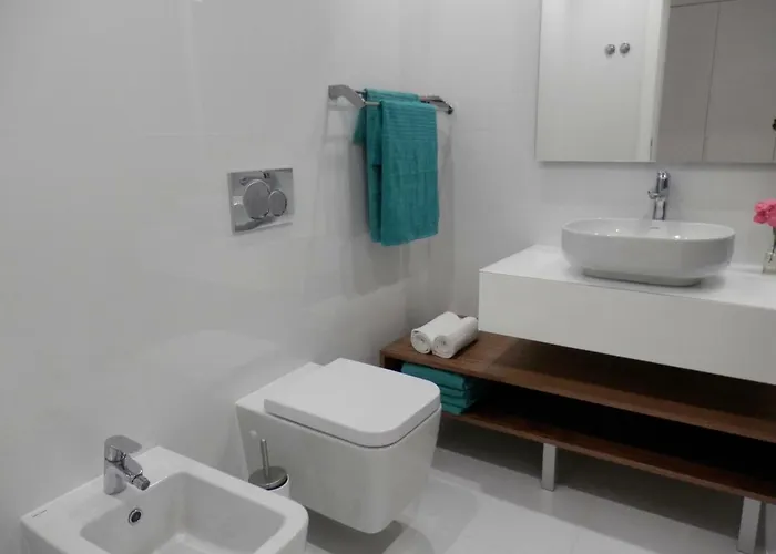 Ripple - Modern Condo With Pool, Aircon, Parking ליסבון